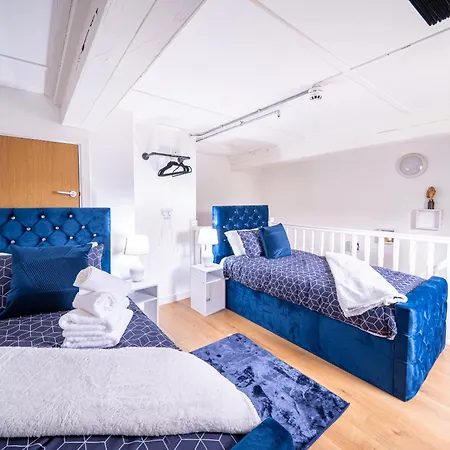 1 Bedroom Kirkstall Centre Ideal For Corporate Guests, Free Parking