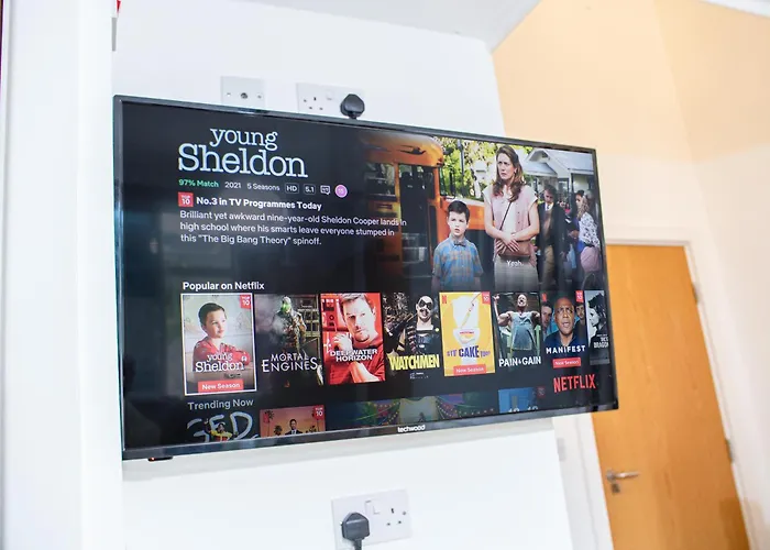 1 Bedroom Kirkstall Centre Ideal For Corporate Guests, Free Parking *