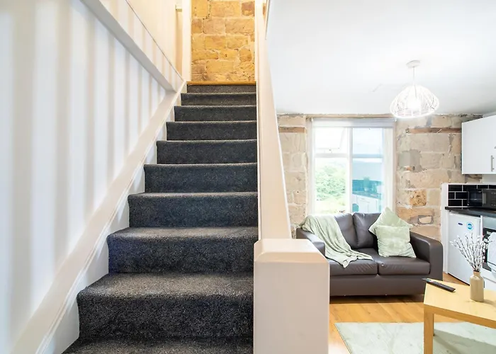 דירה 1 Bedroom Kirkstall Centre Ideal For Corporate Guests, Free Parking *